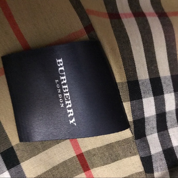Burberry Trench Coat - Picture 4 of 8